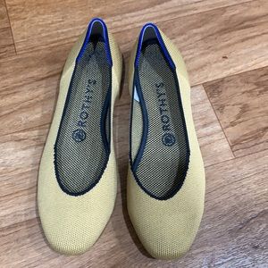 Rothy’s flat shoes